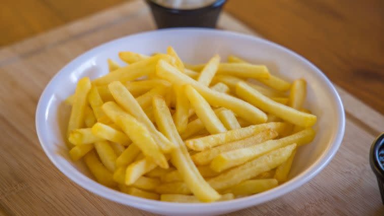 An RD’s Advice on Foods to Avoid to Lose Weight