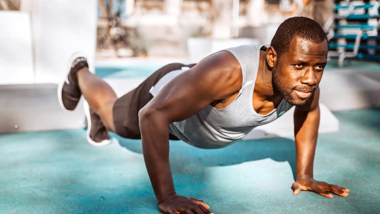 The 12 Best Strength Training Exercises for Runners (& How They Help)